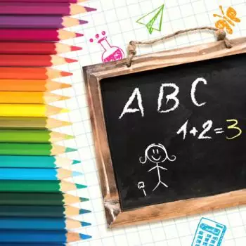 20 Servietten zum Schulanfang und zur Einschulung am 1. Schultag mit Stiften und ABC auf der Tafel 33cm als Tischdeko