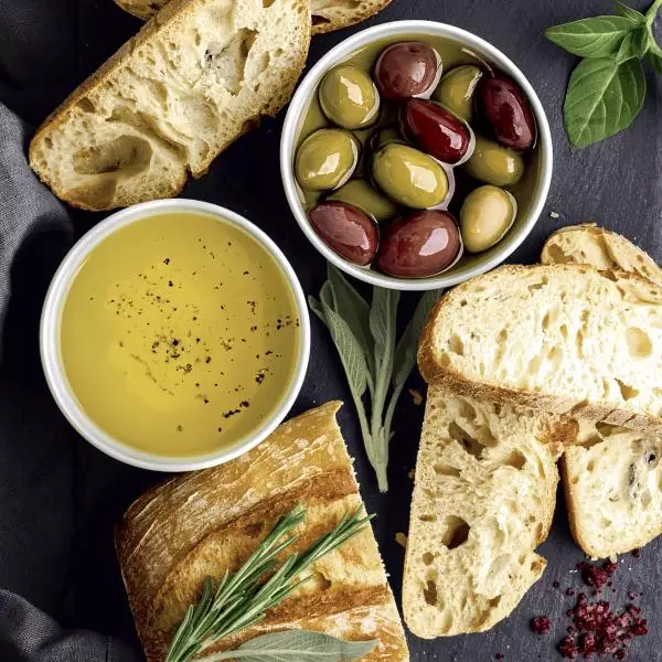 20 Servietten Brot und Oliven 33cm